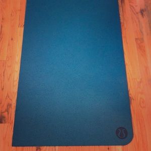 Lululemon yoga mat!